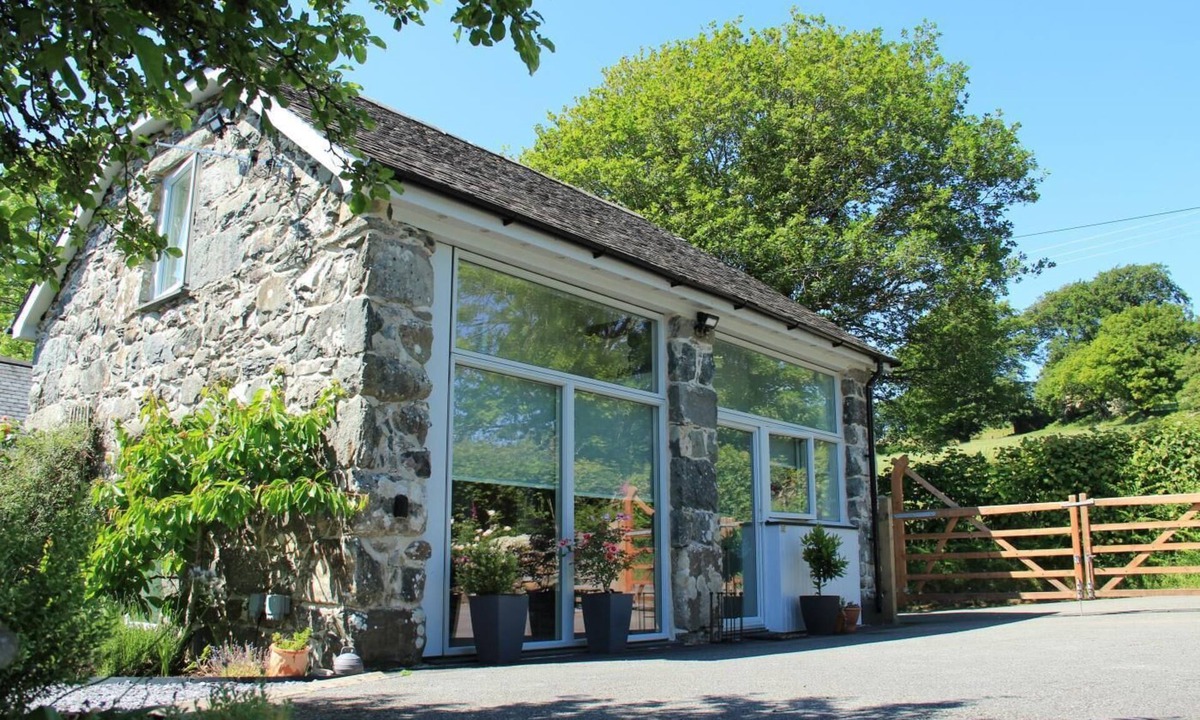 Llanelltyd Cottage | 1 Bed in Dolgellau (oc-bow292)