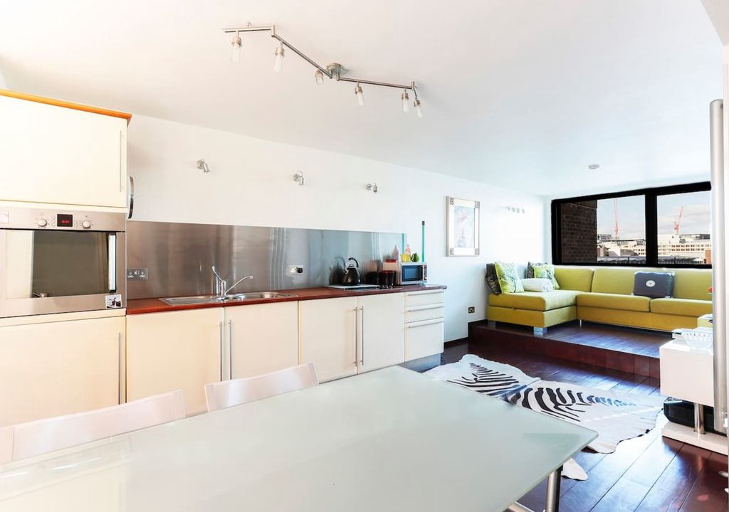 South Bank Apartment | 1-bed flat with stunning views across the Thames
