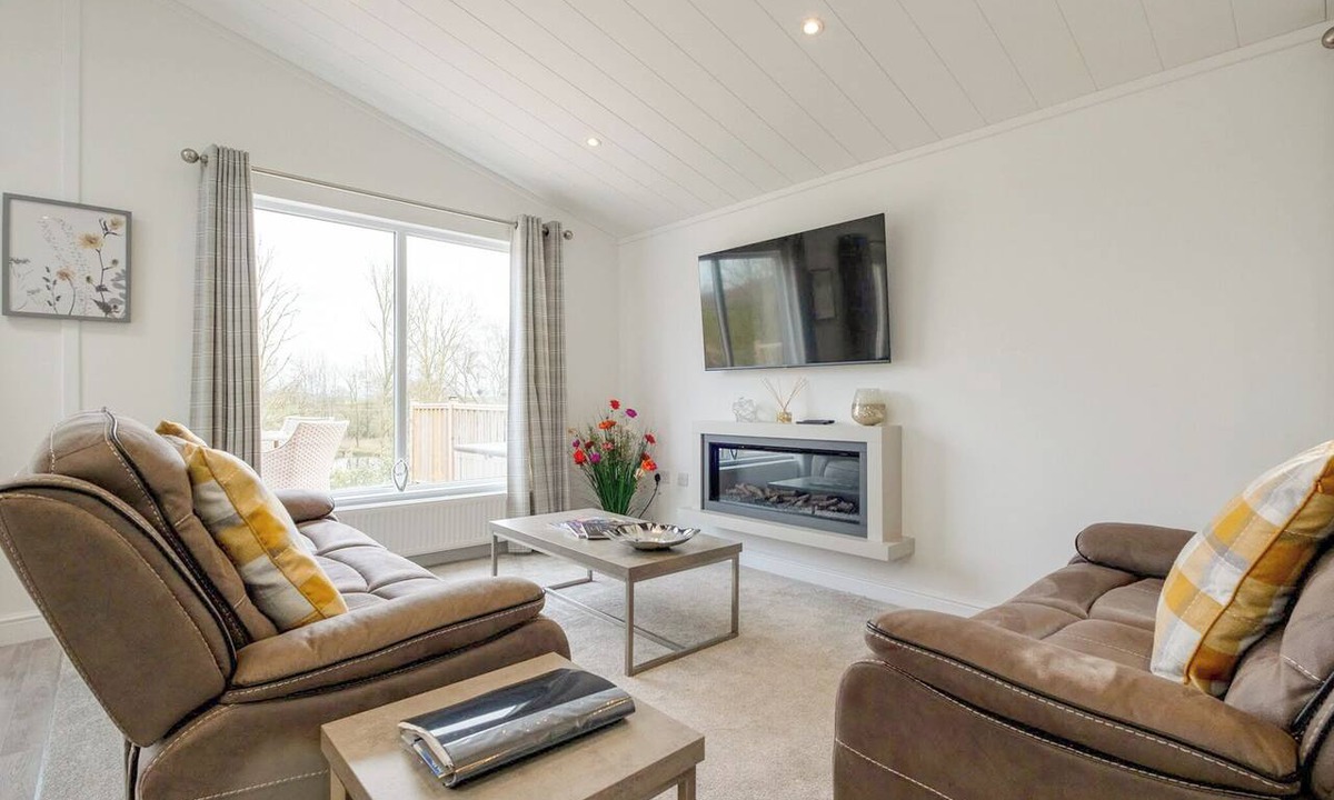 Carnforth Ski Chalet | 1 bedroom accommodation in Carnforth
