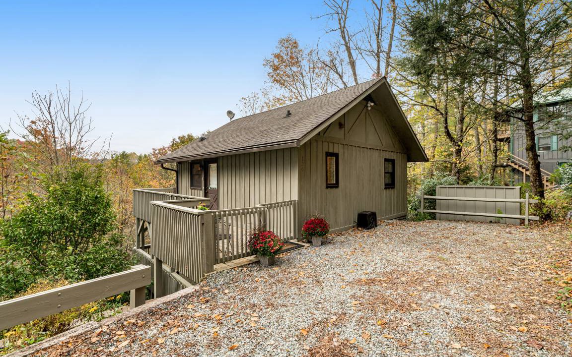 Mill Ridge House | 101 m² House ∙ 3 bedrooms ∙ 6 guests