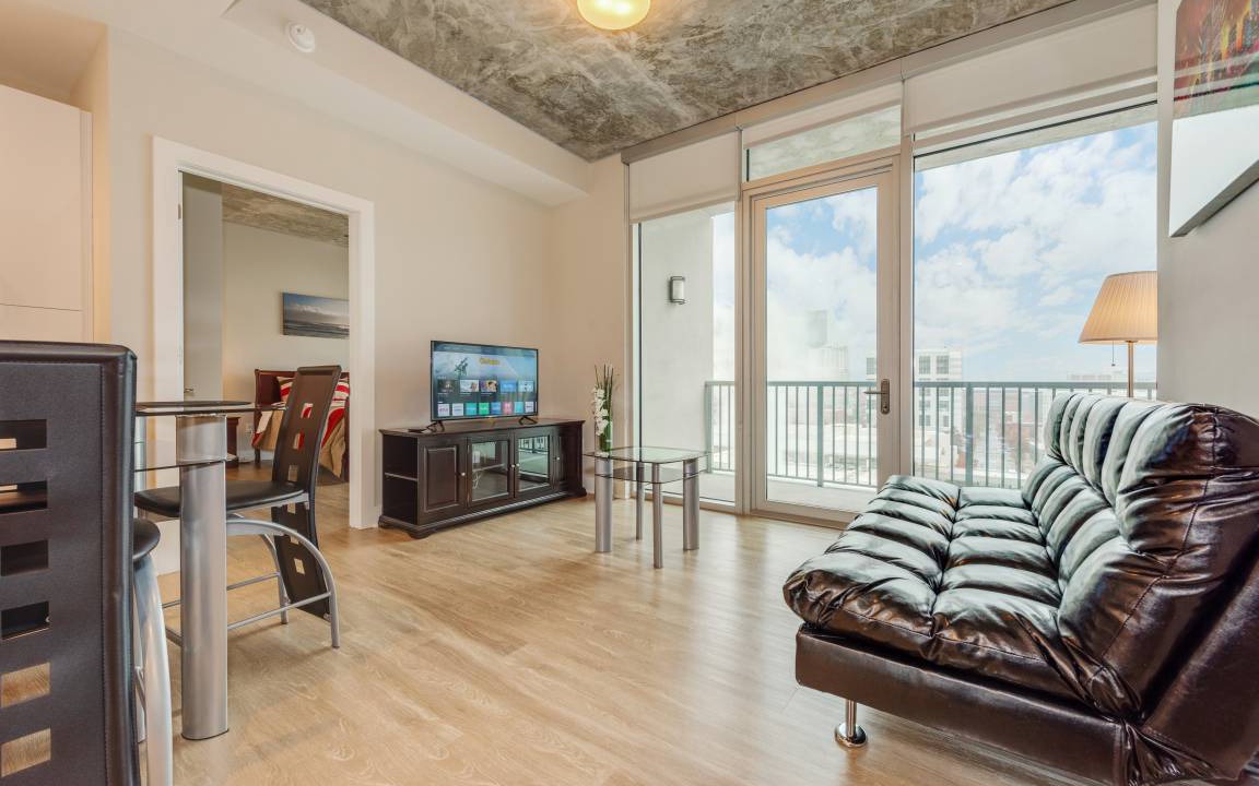 Second Ward Apartment | 102 m² Apartment ∙ 2 bedrooms ∙ 5 guests