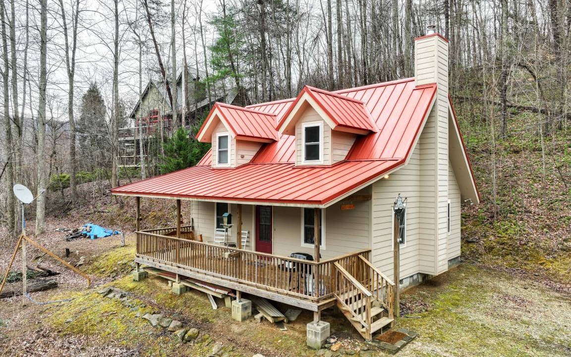 Robbinsville House | 102 m² House ∙ 2 bedrooms ∙ 8 guests