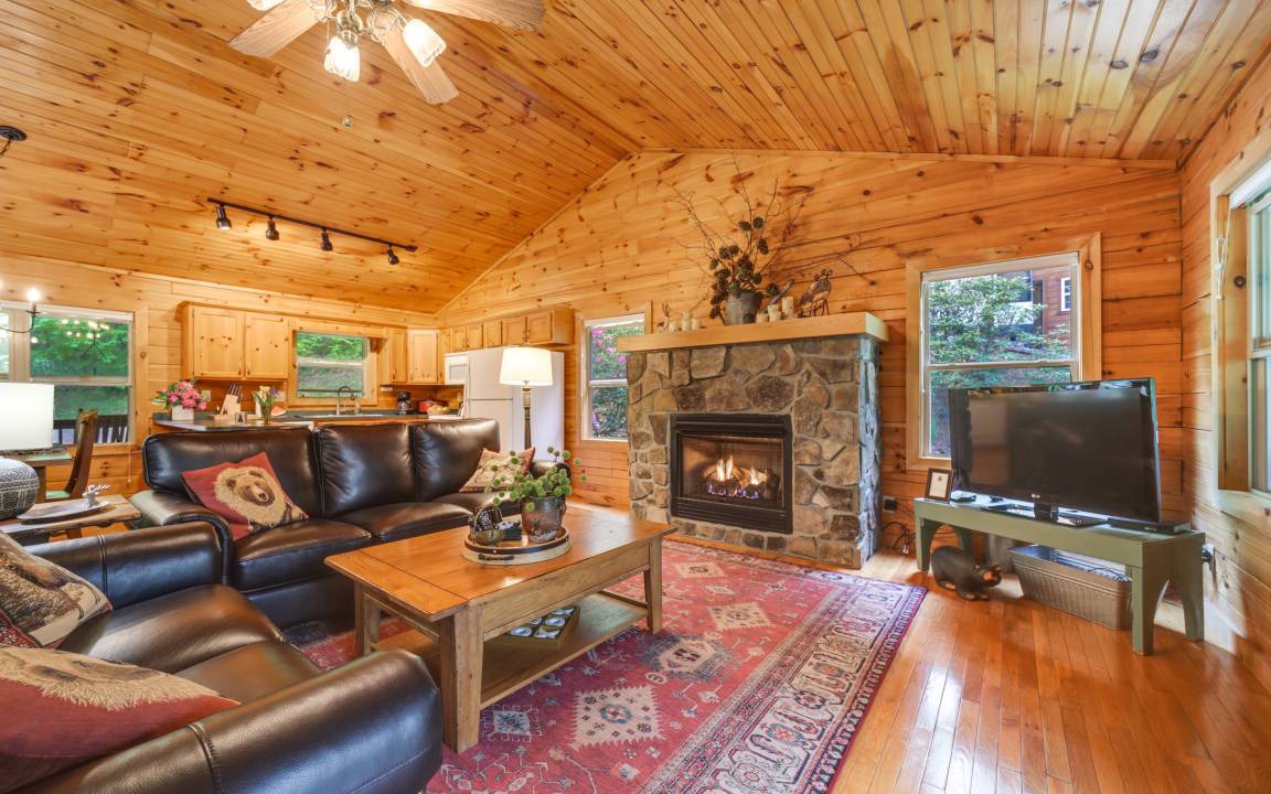 Waynesville House | 106 m² House ∙ 2 bedrooms ∙ 4 guests