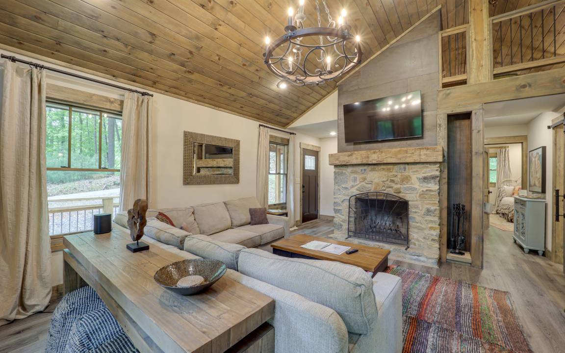 Deep Gap House | 111 m² House ∙ 2 bedrooms ∙ 6 guests