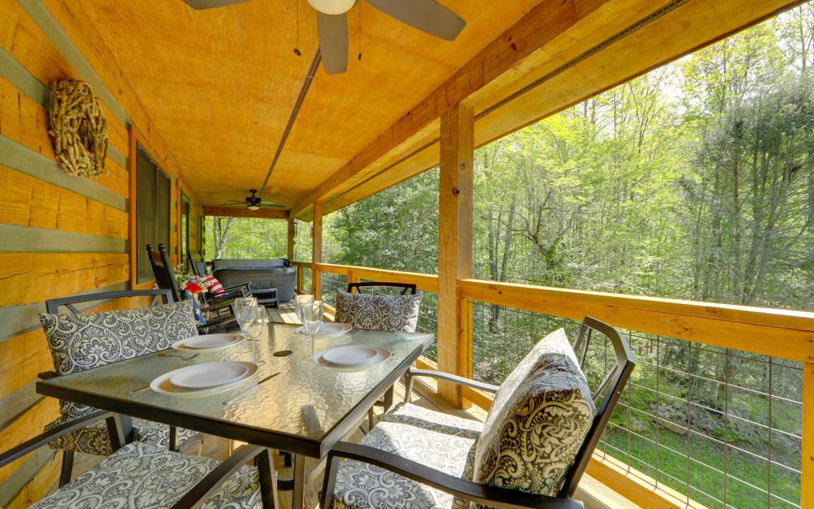 Cherokee House | 111 m² House ∙ 2 bedrooms ∙ 6 guests