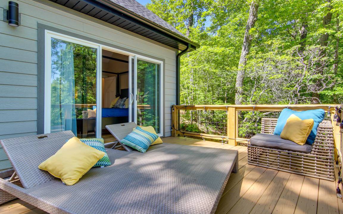 Hendersonville House | 111 m² House ∙ 2 bedrooms ∙ 4 guests