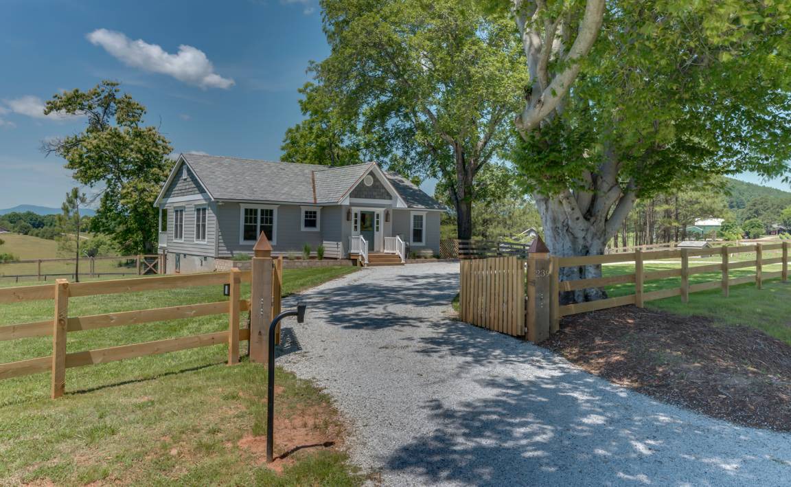 Columbus House | 112 m² House ∙ 3 bedrooms ∙ 6 guests