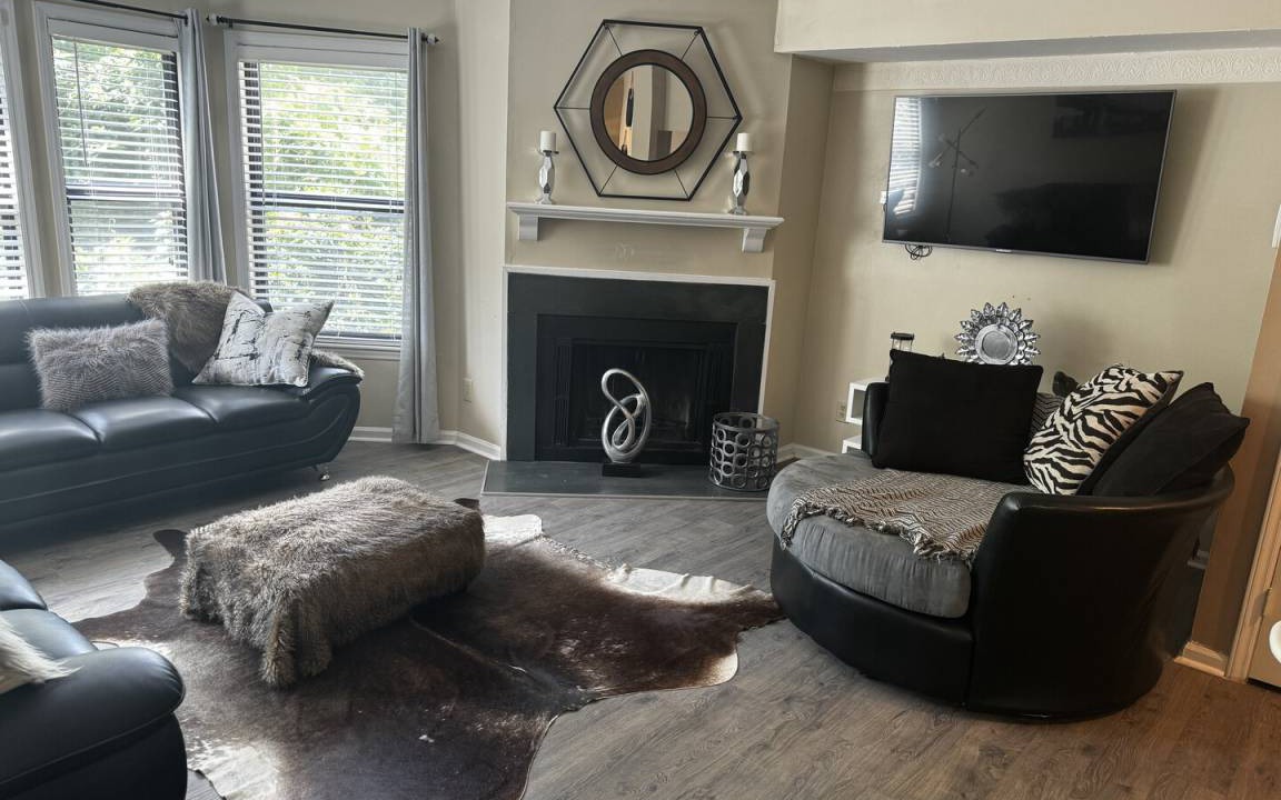 Third Ward Condo | 114 m² Condo ∙ 2 bedrooms ∙ 2 guests
