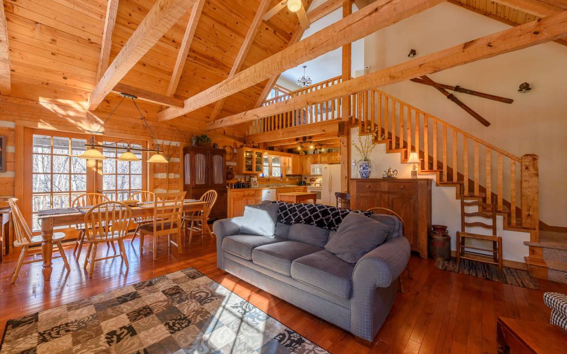 Seven Devils Cabin | 120 m² Cabin ∙ 3 bedrooms ∙ 12 guests