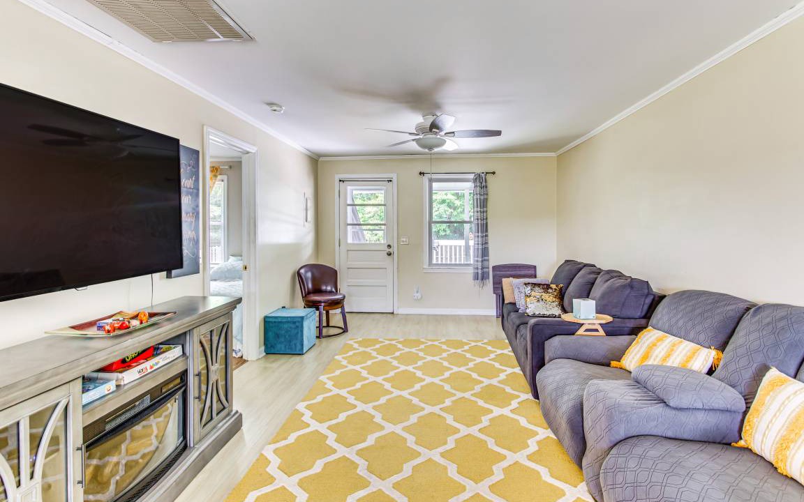 Shallotte House | 124 m² House ∙ 2 bedrooms ∙ 8 guests