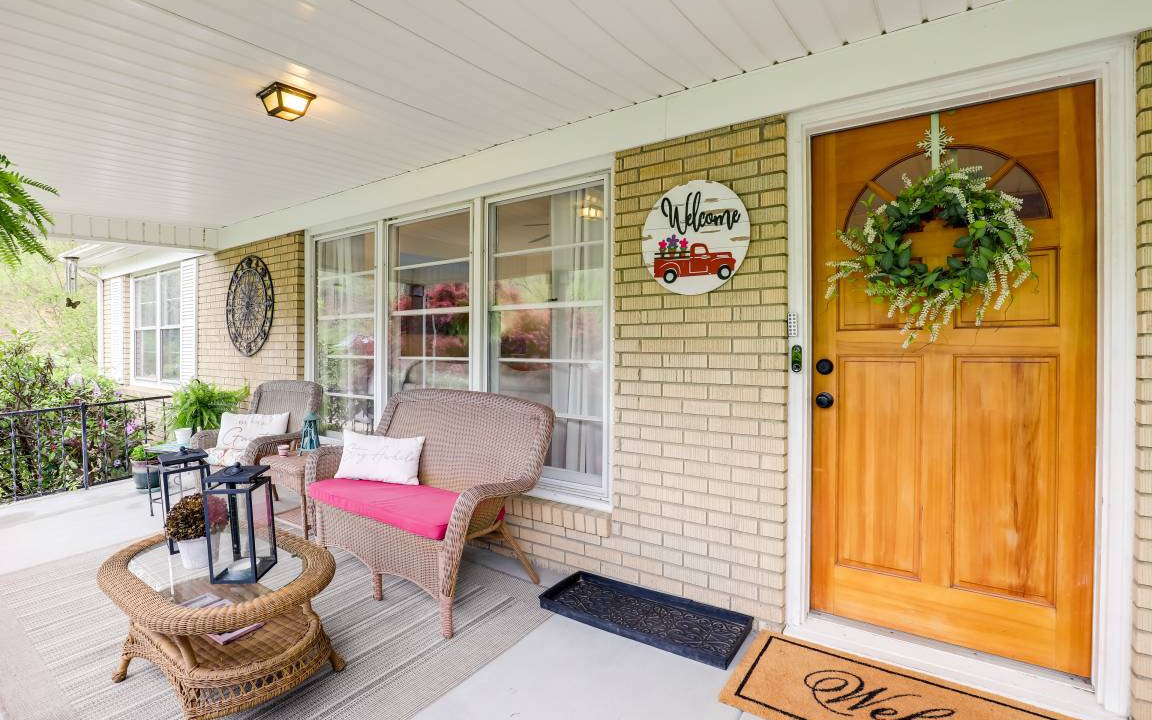 Weaverville House | 128 m² House ∙ 3 bedrooms ∙ 8 guests