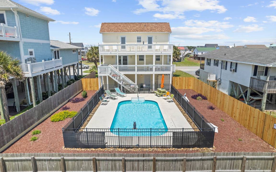 Surf City House | 128 m² House ∙ 4 bedrooms ∙ 10 guests