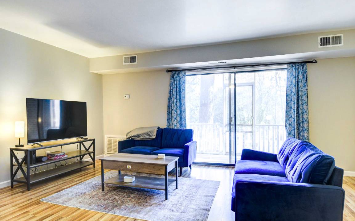 Southwest Raleigh Apartment | 130 m² Apartment ∙ 3 bedrooms ∙ 5 guests