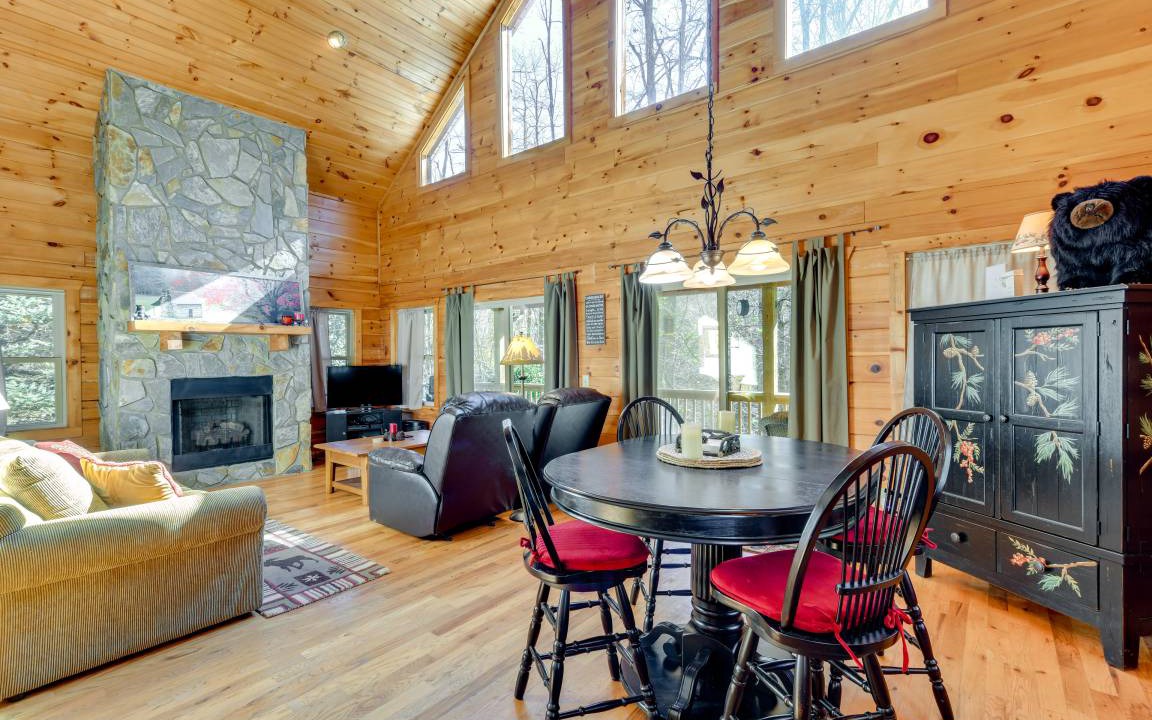 Waynesville House | 134 m² House ∙ 3 bedrooms ∙ 8 guests