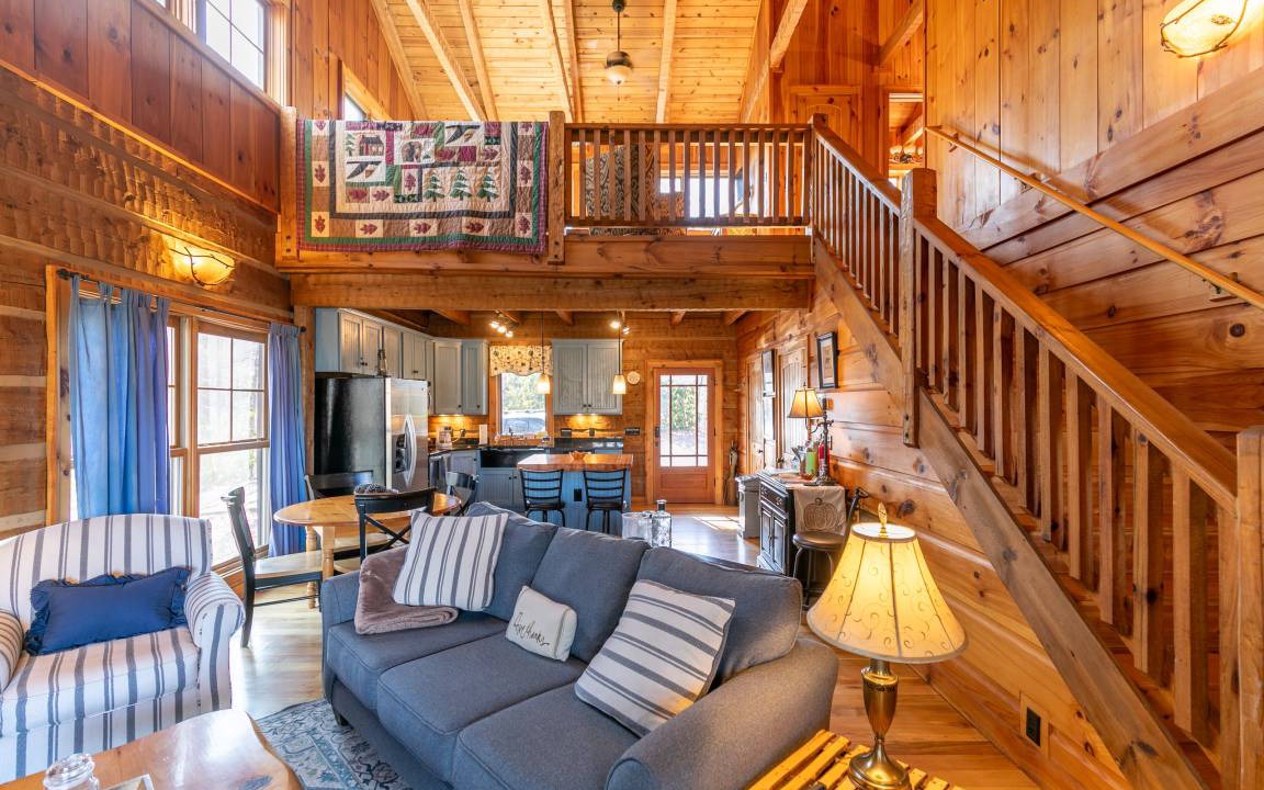 Boone Cabin | 138 m² Cabin ∙ 2 bedrooms ∙ 6 guests