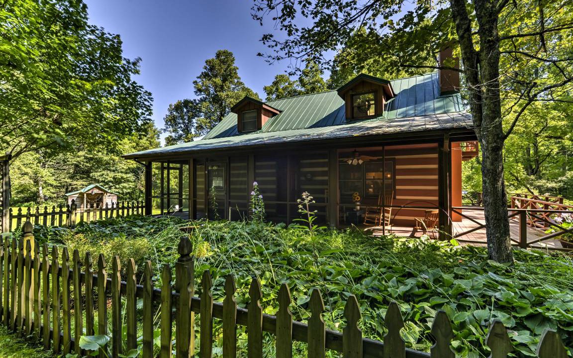 Black Mountain House | 139 m² House ∙ 3 bedrooms ∙ 7 guests