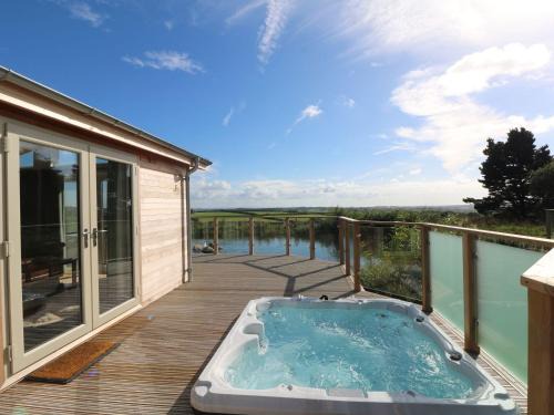 Dobwalls House | 14 Faraway Fields