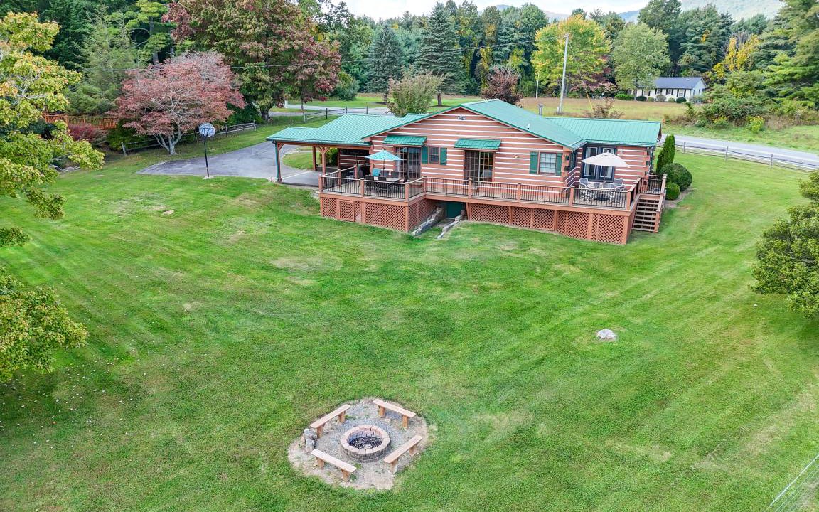 Glade Valley House | 148 m² House ∙ 3 bedrooms ∙ 6 guests