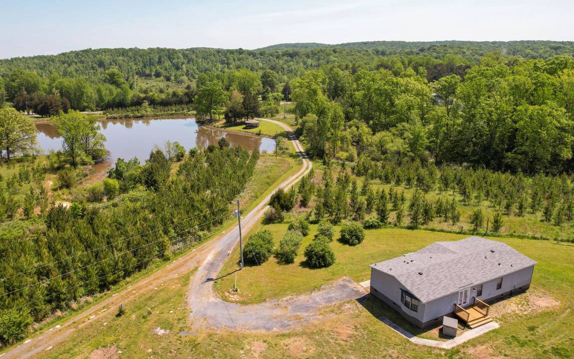 Asheboro House | 151 m² House ∙ 3 bedrooms ∙ 6 guests