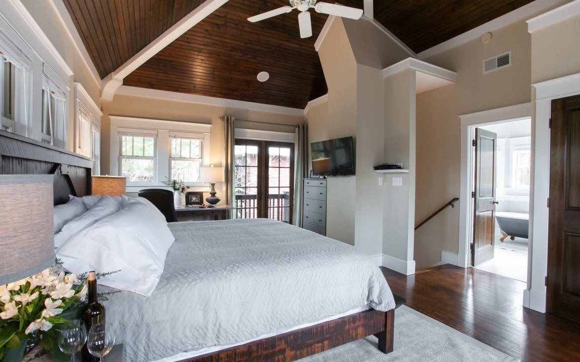Cheshire House | 153 m² House ∙ 2 bedrooms ∙ 4 guests