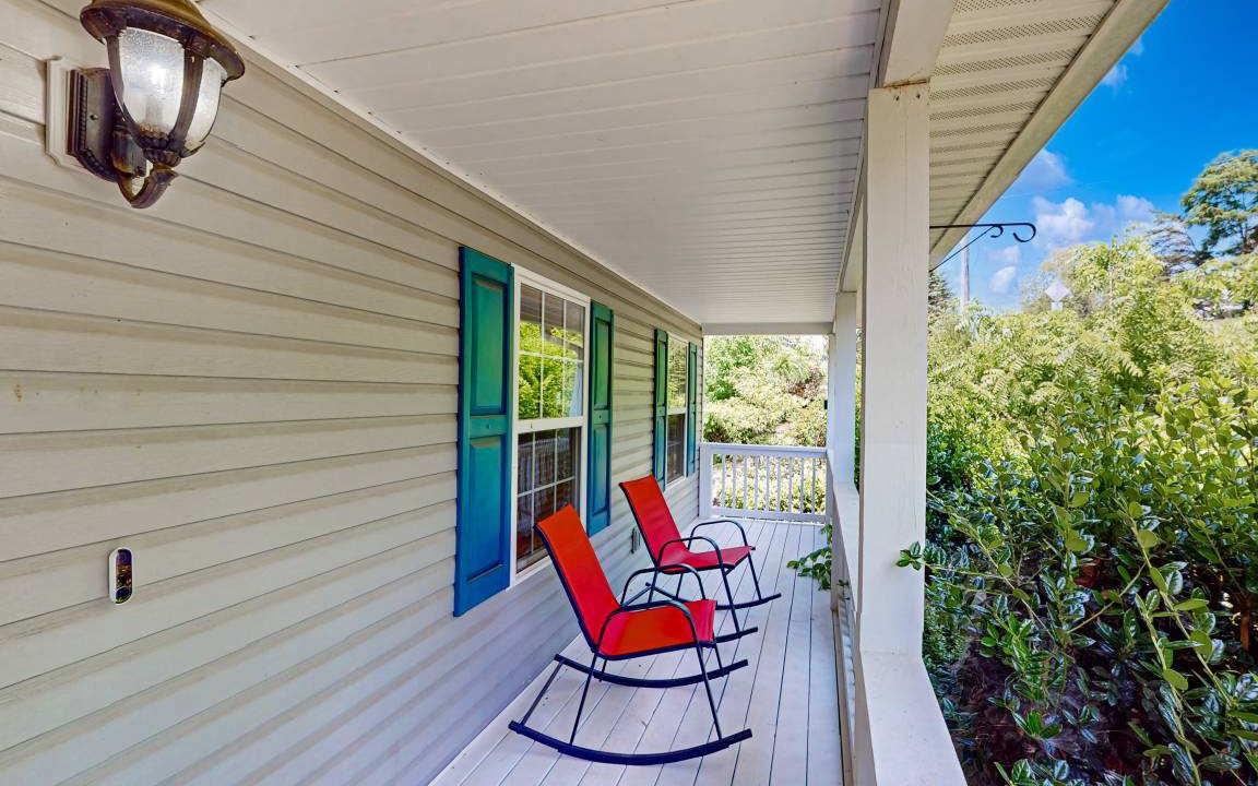 Weaverville House | 154 m² House ∙ 3 bedrooms ∙ 6 guests