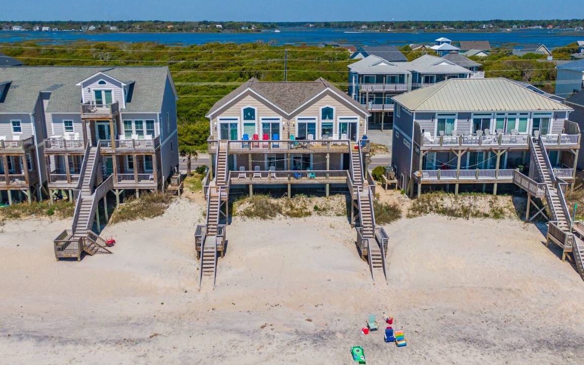 Surf City House | 156 m² House ∙ 4 bedrooms ∙ 8 guests