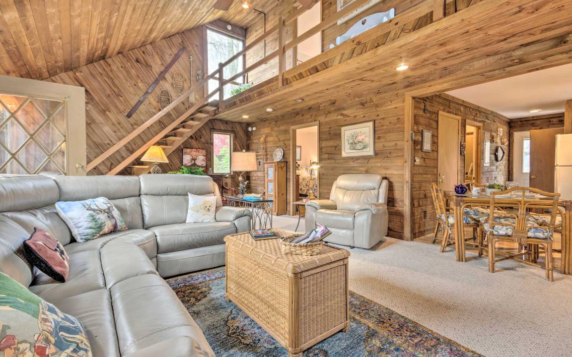 Charter Hills House | 166 m² House ∙ 4 bedrooms ∙ 10 guests