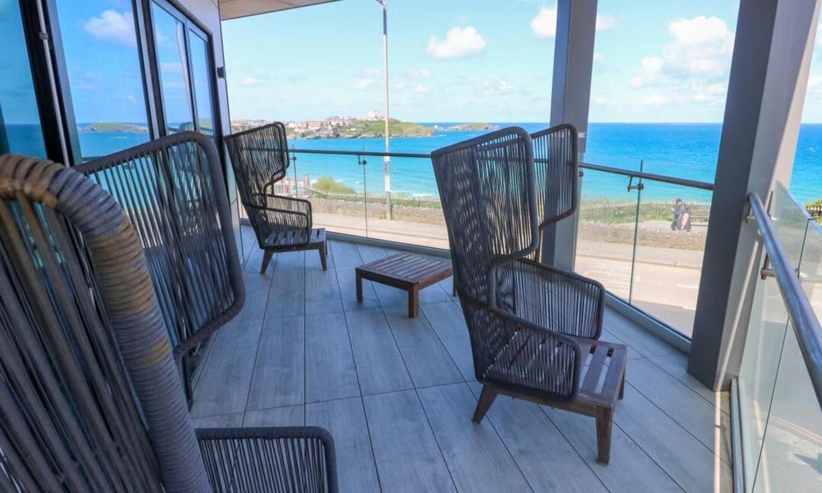 Newquay City Centre Apartment | 17 Cliff Edge Newquay Cornwall