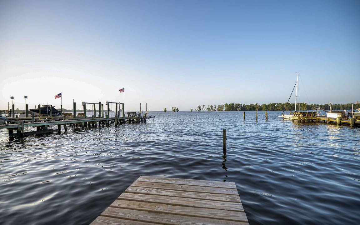 Edenton Cottage | 171 m² Cabin ∙ 3 bedrooms ∙ 6 guests