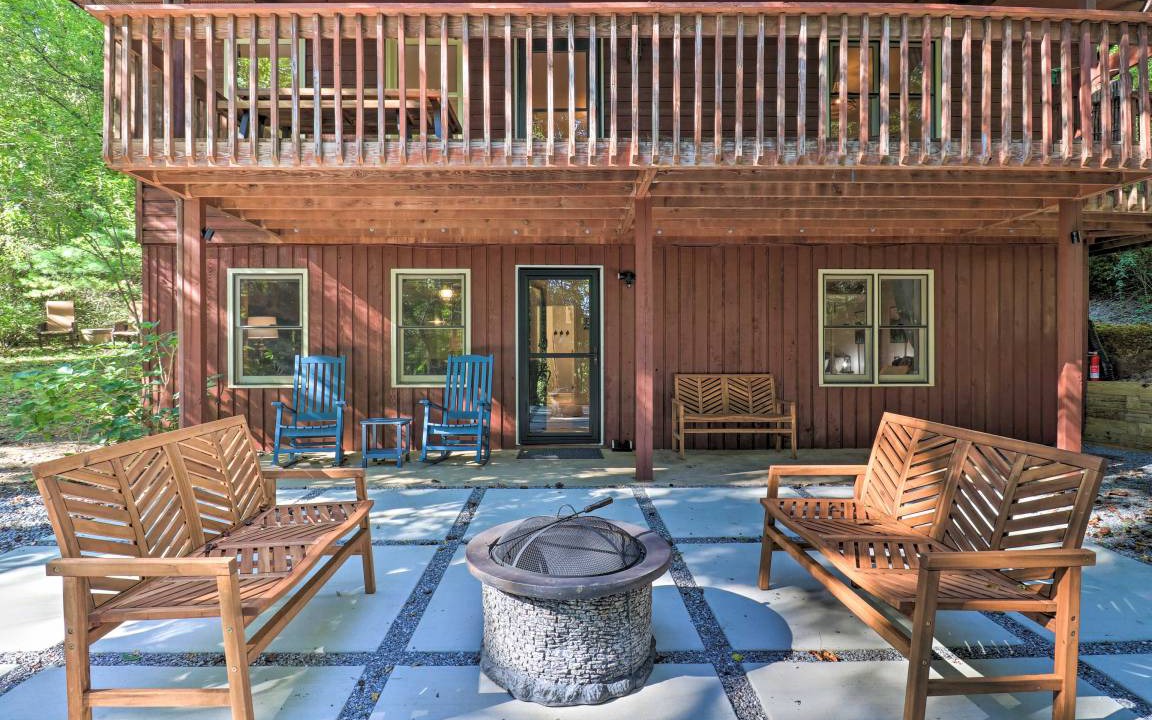 Weaverville House | 173 m² House ∙ 3 bedrooms ∙ 7 guests
