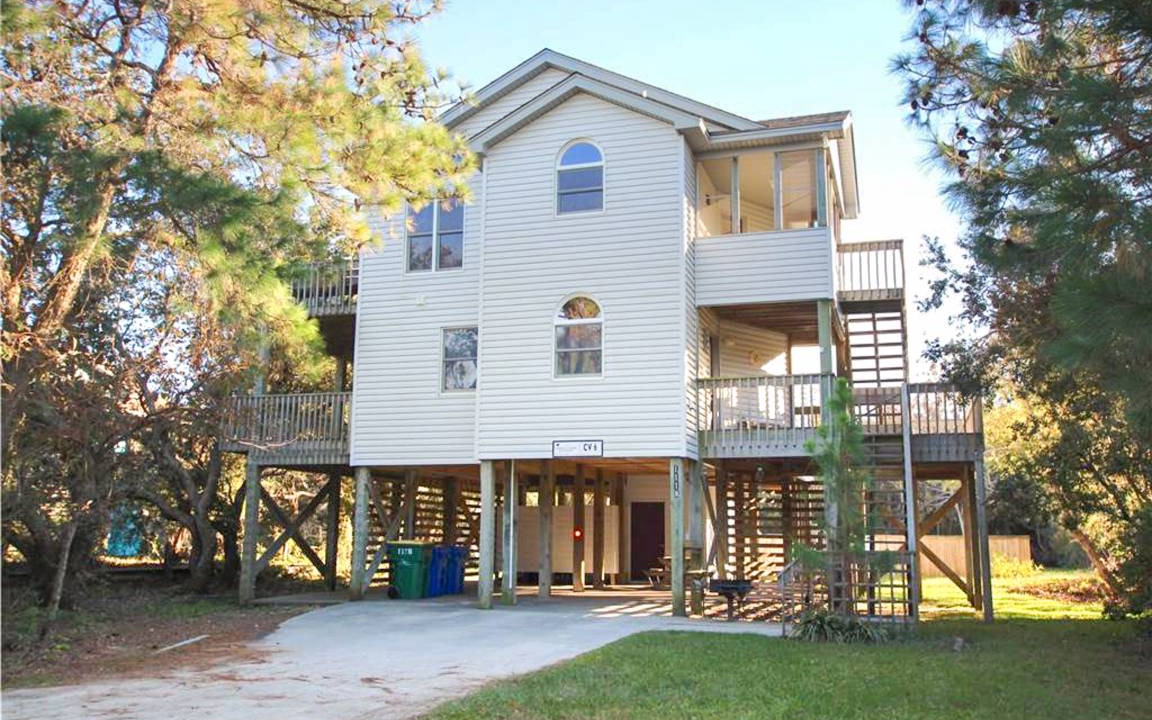 Corolla Village House | 180 m² House ∙ 4 bedrooms ∙ 8 guests