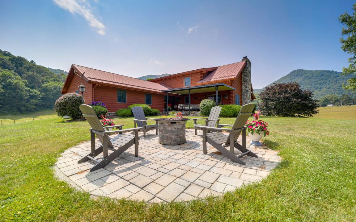 Canton House | 185 m² House ∙ 2 bedrooms ∙ 6 guests