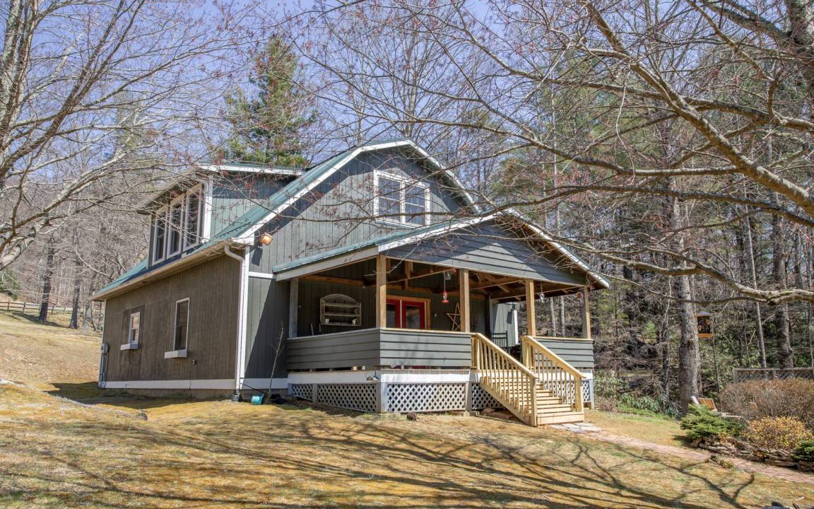 Apple Ridge Cabin | 193 m² Cabin ∙ 3 bedrooms ∙ 8 guests