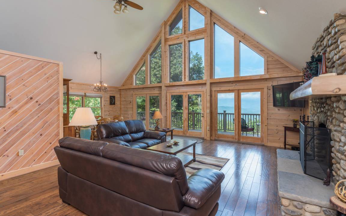 Old Fort Cabin | 195 m² Cabin ∙ 2 bedrooms ∙ 4 guests