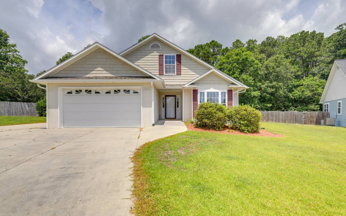 Swansboro House | 195 m² House ∙ 4 bedrooms ∙ 8 guests