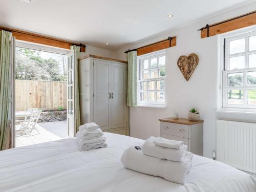 Little Petherick House | 2 Bed in Wadebridge oc-82682