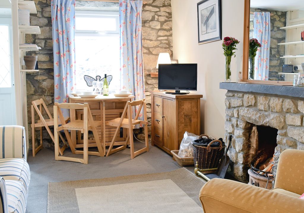 Giggleswick House | 2 bedroom accommodation in Langcliffe near Settle