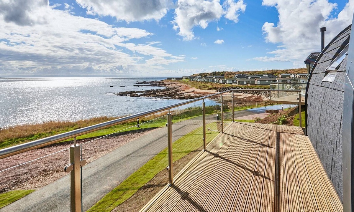 Anstruther Cabin | 2 bedroom accommodation in Anthruther