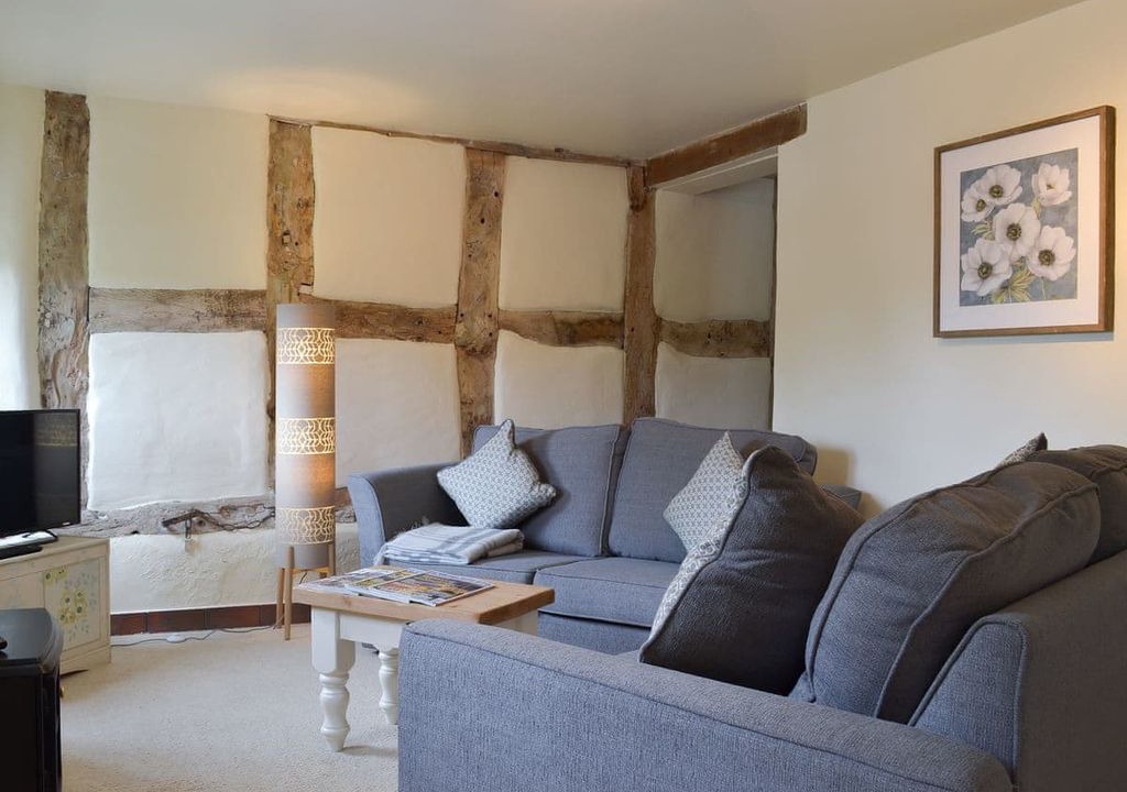 Middle Mayfield Cottage | 2 bedroom accommodation in Middle Mayfield, near Ashbourne
