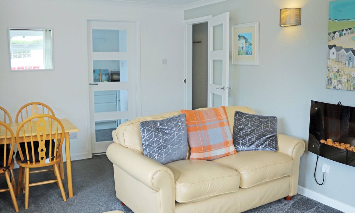 Cemaes Bay Cottage | 2 bedroom accommodation in Cemaes Bay
