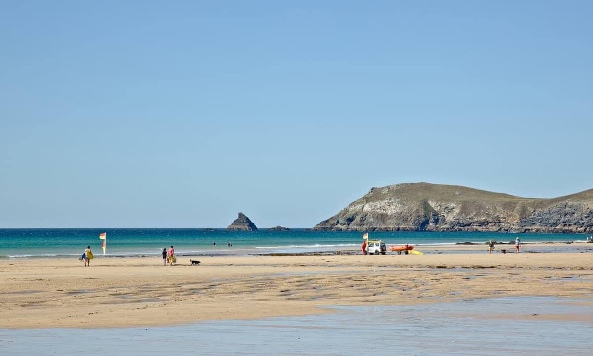 St Merryn Cabin | 2 bedroom accommodation in St Merryn, Padstow