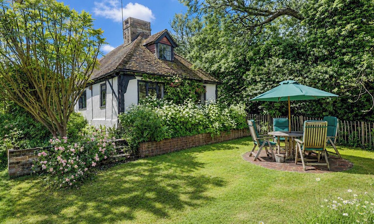 North Stoke Cottage | 2 bedroom accommodation in Bignor
