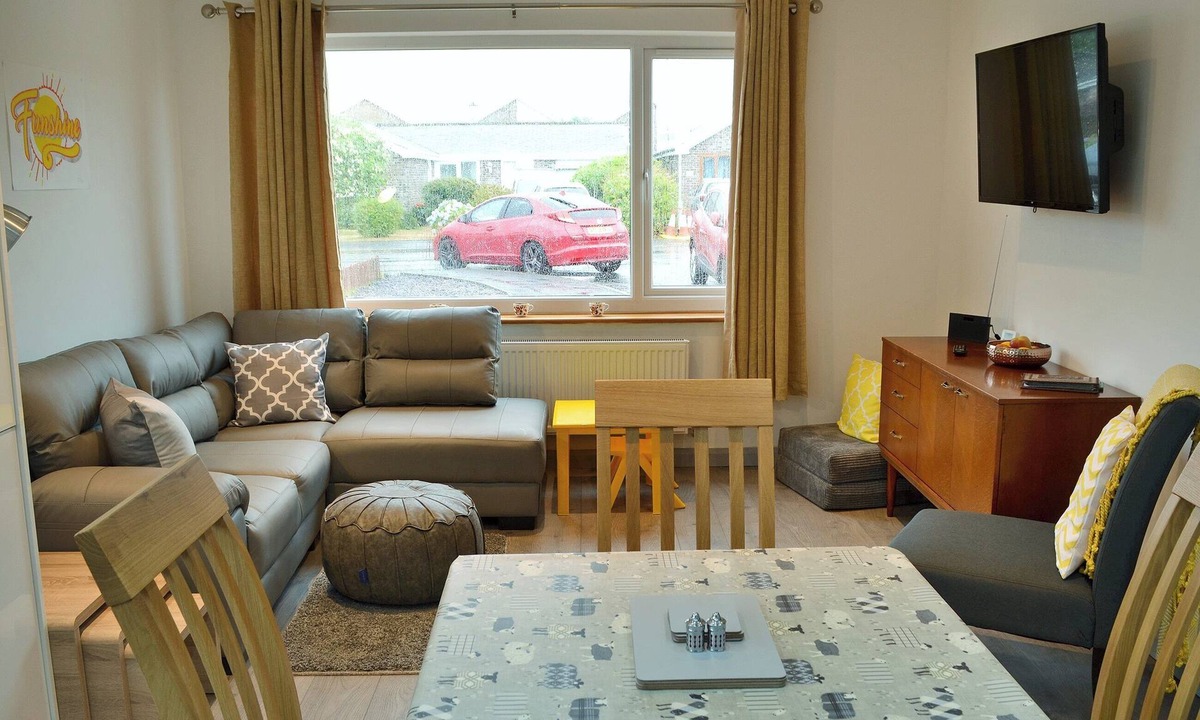 Harlech Cottage | 2 bedroom accommodation in Harlech, near Porthmadog