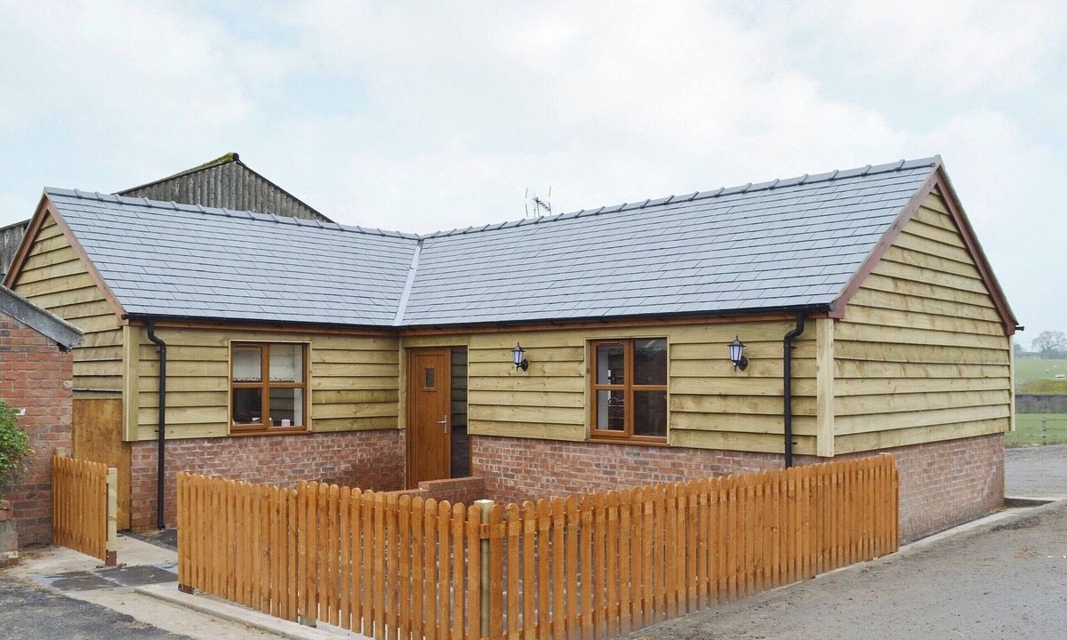 Malpas Cottage | 2 bedroom accommodation in Bickley, near Malpas