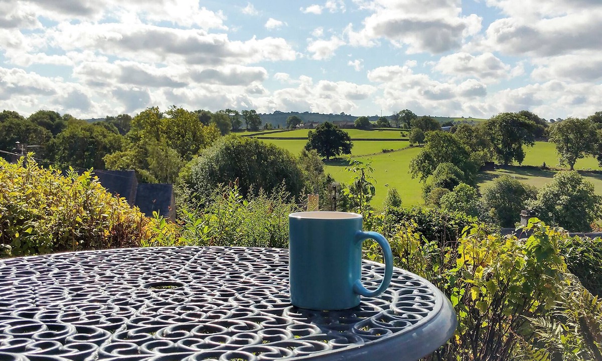 Birchover Cottage | 2 bedroom accommodation in Birchover, near Matlock