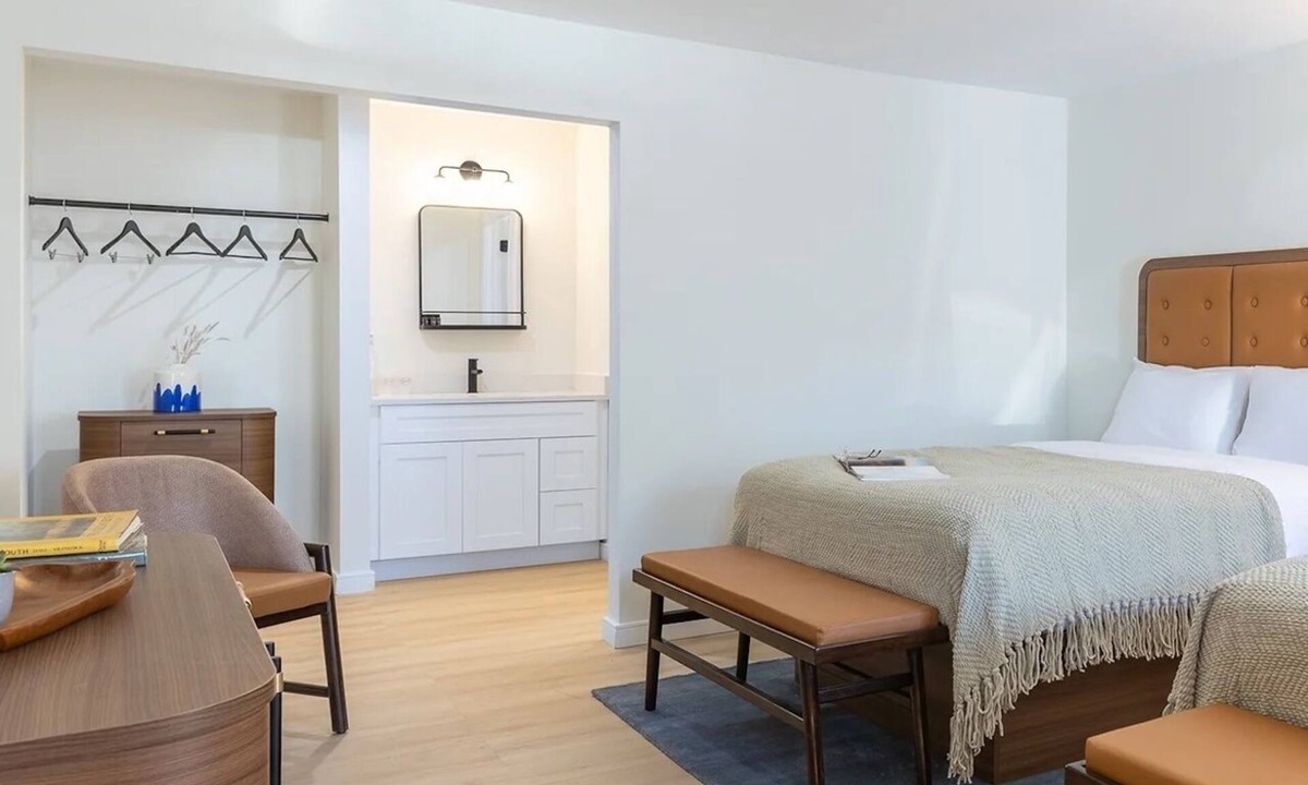 Talbot's Corner Hotel | 2 Queen Beds near Nashville Nightlife | Aesthetic Interior | Free Parking!