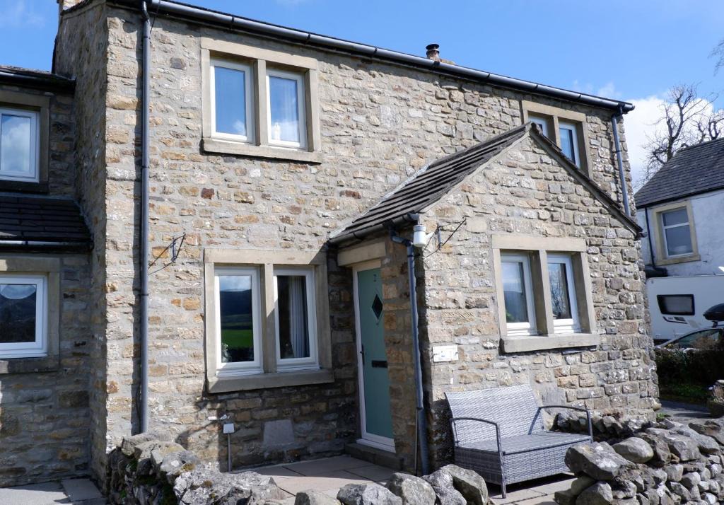 Horton in Ribblesdale House | 2 Rock View