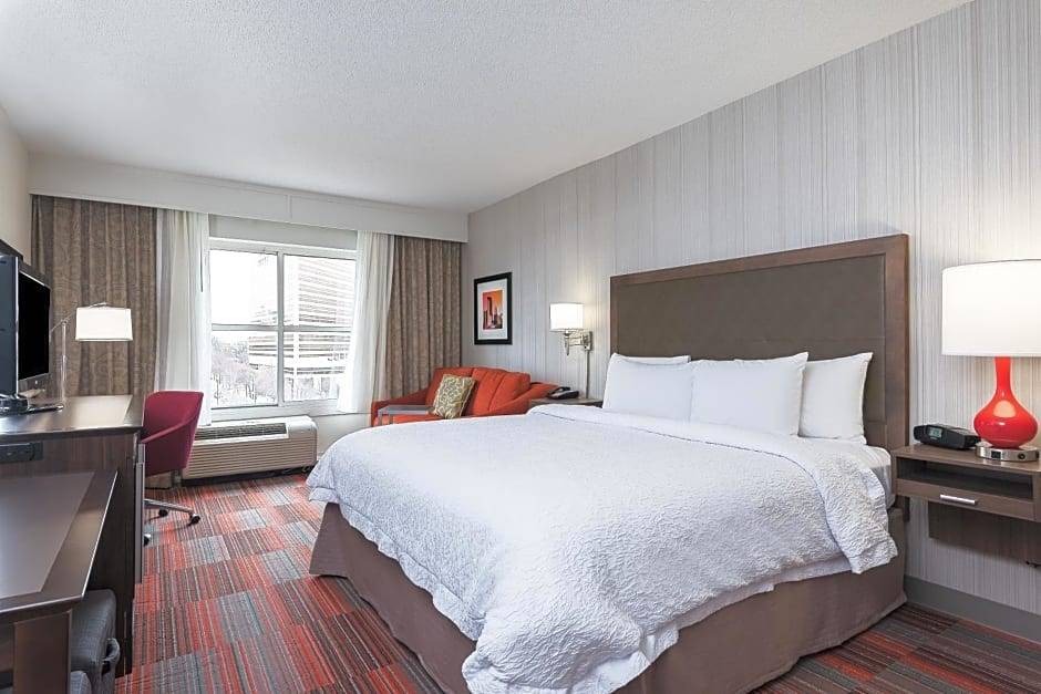 Second Ward Hotel | 2-Star Hotel ∙ Hampton Inn Charlotte Uptown