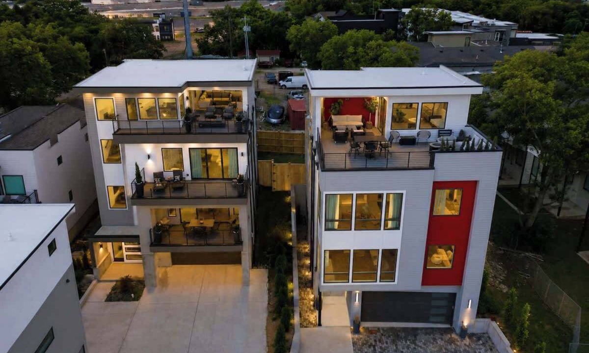 Talbot's Corner House | 2 Ultra Lux Homes, Sleeps 24, Hot Tub & Rooftops