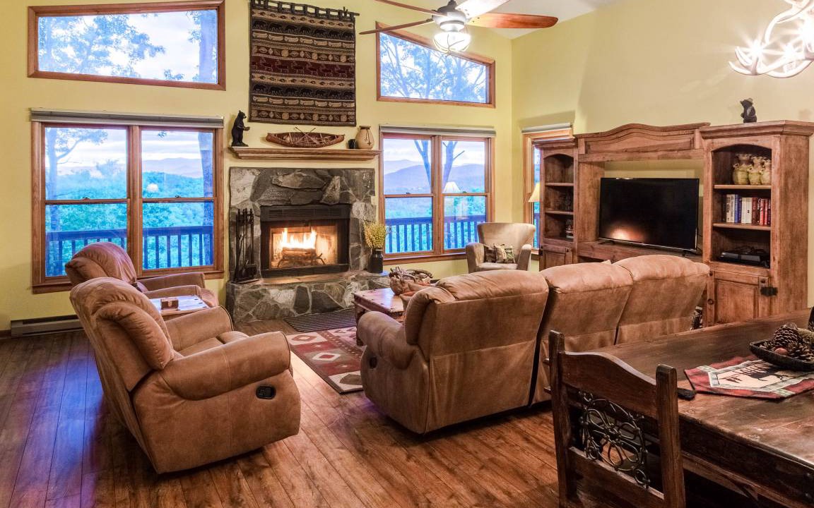 Sylva Cabin | 202 m² Cabin ∙ 3 bedrooms ∙ 6 guests